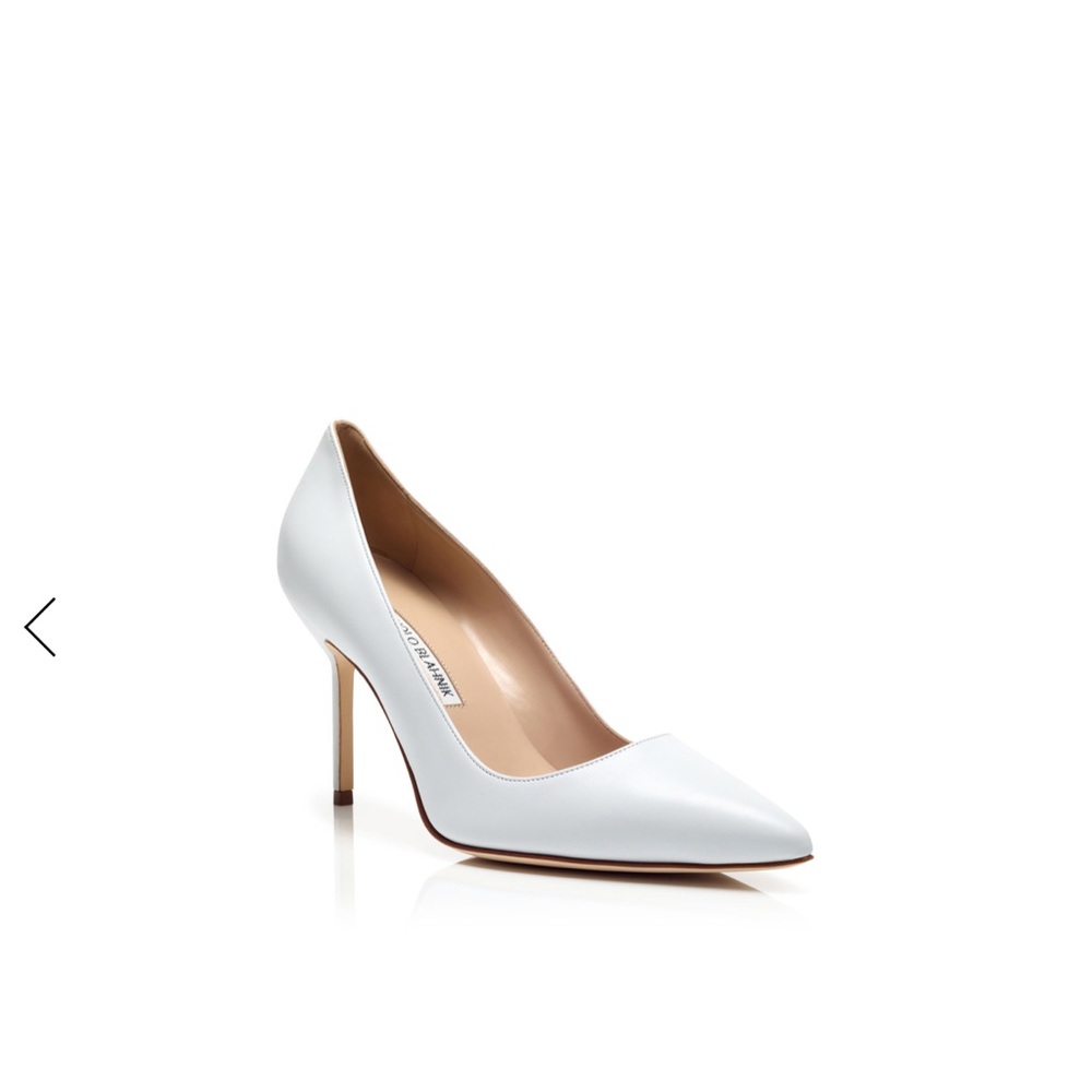 MANOLO BLAHNIK BB 90 White Nappa Leather Pointed Toe Pumps